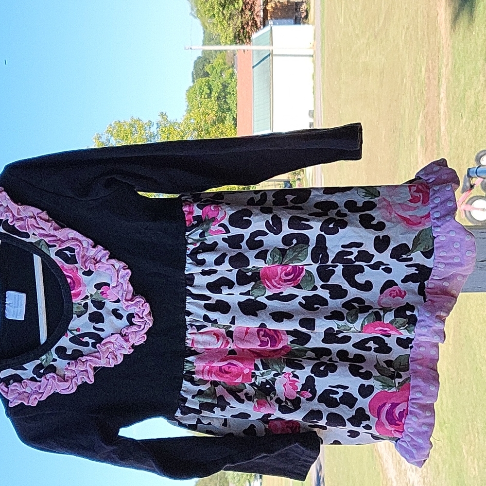 ❤ 8 for $20 Girls size 5/6 set